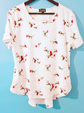 J for Justify XL Cream with pink flowers Pullover Lace-up Back Scoop Neck Top